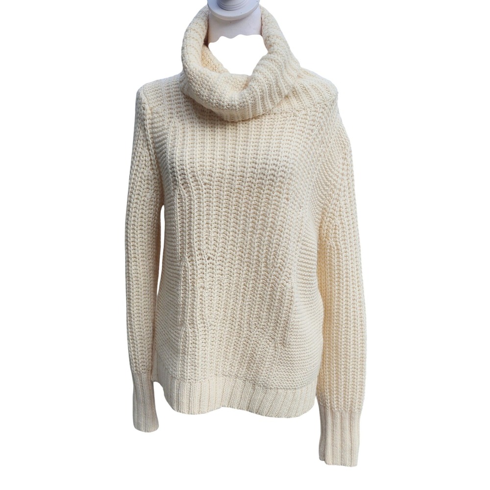 Banana Republic Cream Chunky Knit Turtleneck Sweater Italian Yarn Size M